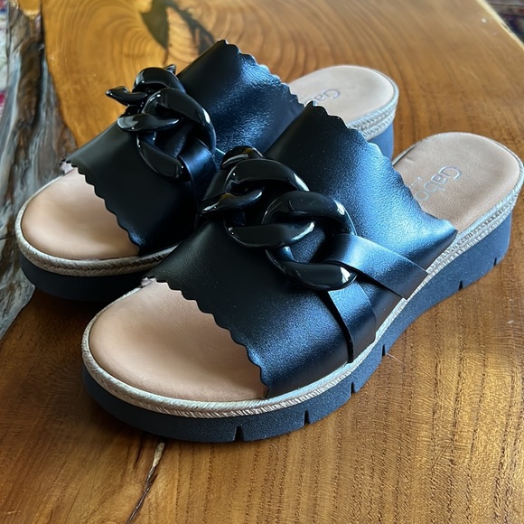 NWOB Gabor Leather Slide - Picture 13 of 17